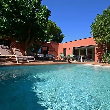 Maison B